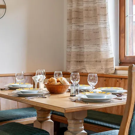 Zellner 4 Und 5 Lejlighed