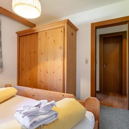 아파트 Zellner 4 Und 5