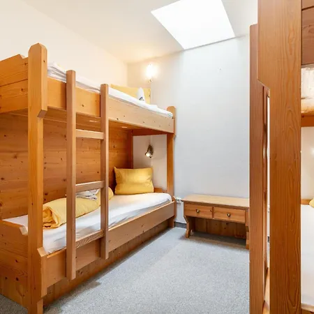 Zellner 4 Und 5 아파트 *